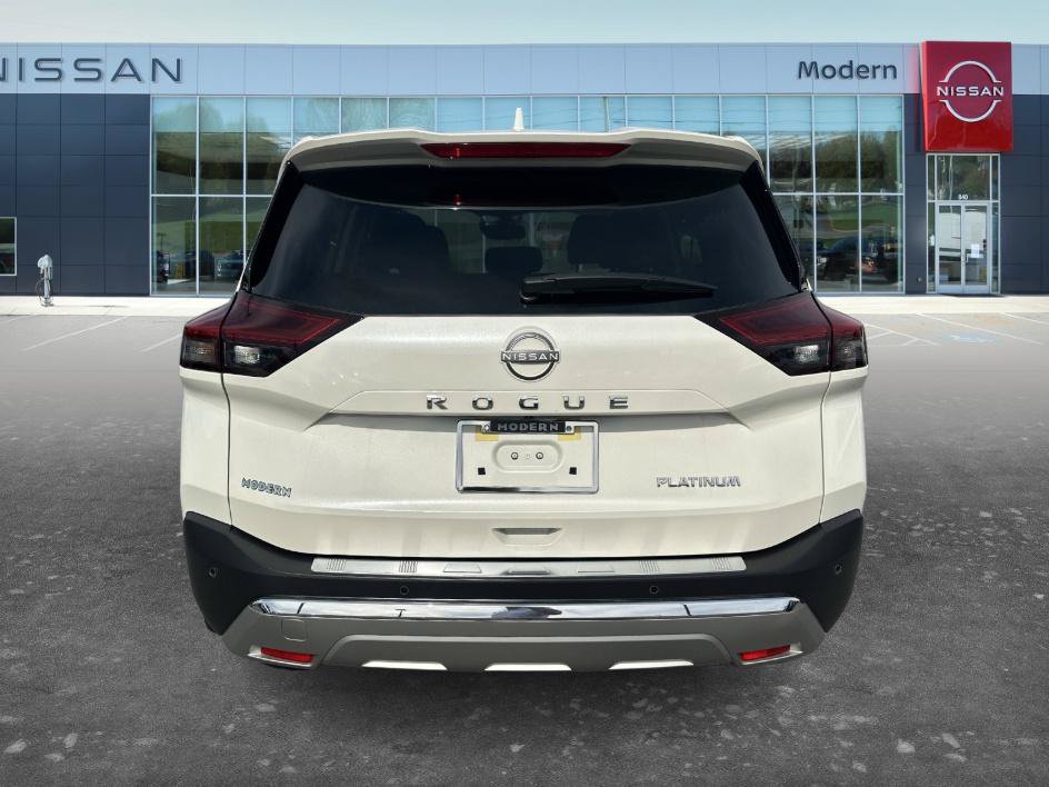 Certified 2023 Nissan Rogue Platinum w/ Platinum Premium Package FWD image 6