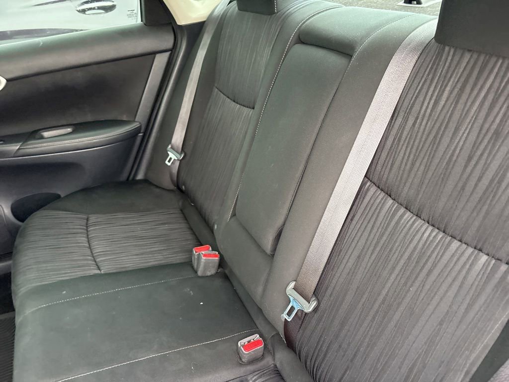Used 2019 Nissan Sentra SV FWD image 7