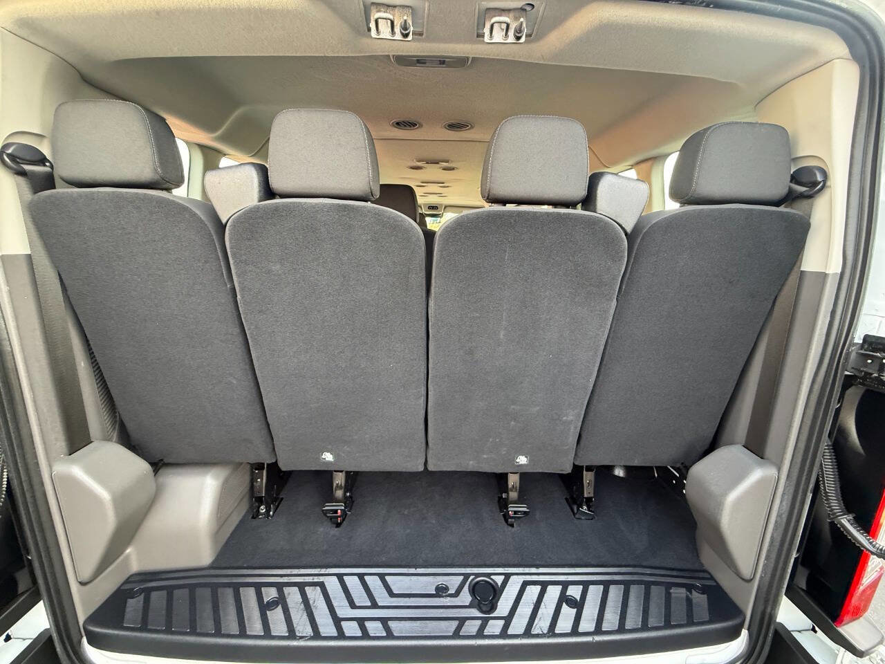 Used 2024 Ford Transit 350 XLT image 14