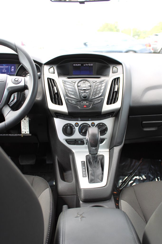 Used 2013 Ford Focus SE image 12