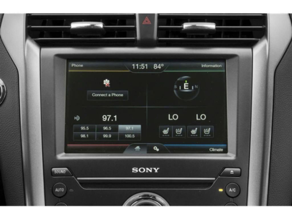 Used 2015 Ford Fusion Titanium image 7