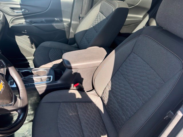 Used 2018 Chevrolet Equinox LT w/ LT True North Edition AWD/4WD image 6