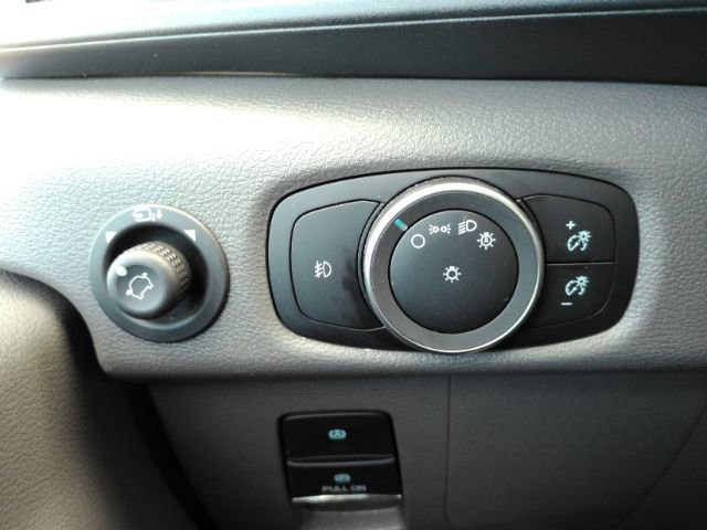 Used 2025 Ford Transit 350 XLT image 30