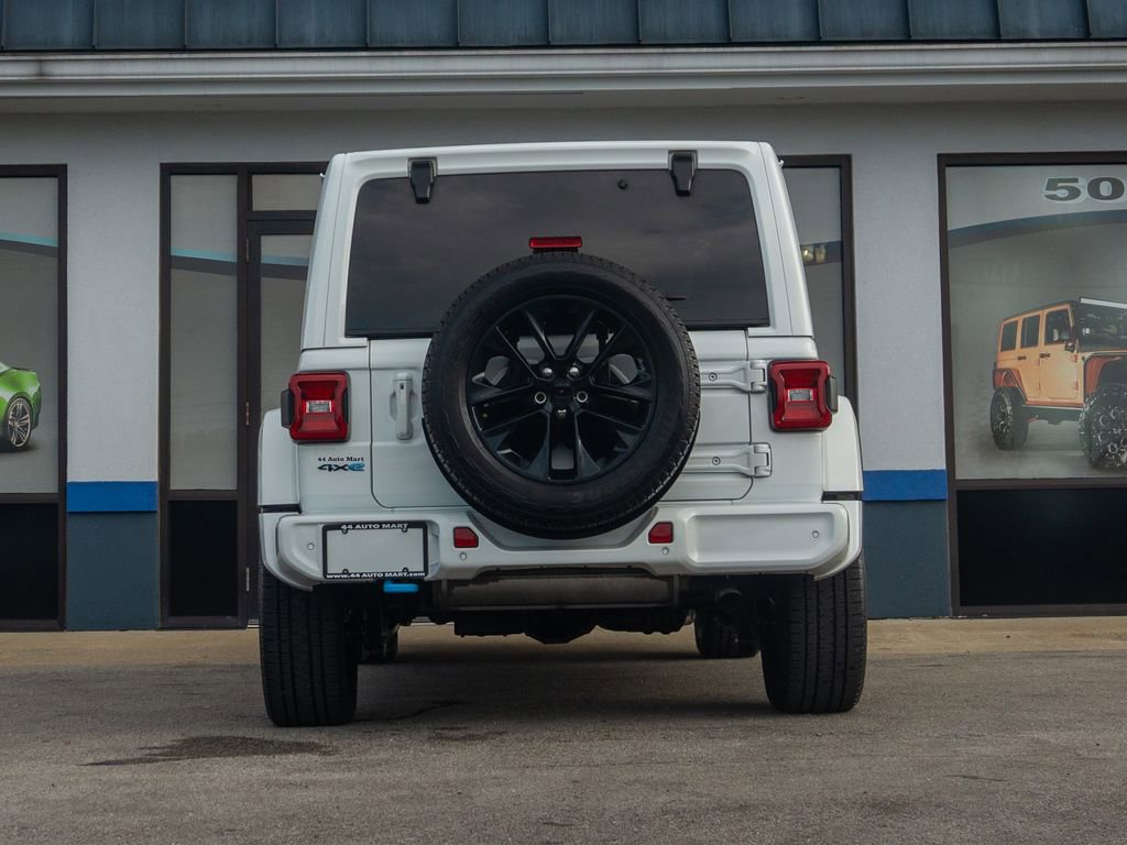 Used 2021 Jeep Wrangler Unlimited Sahara image 7