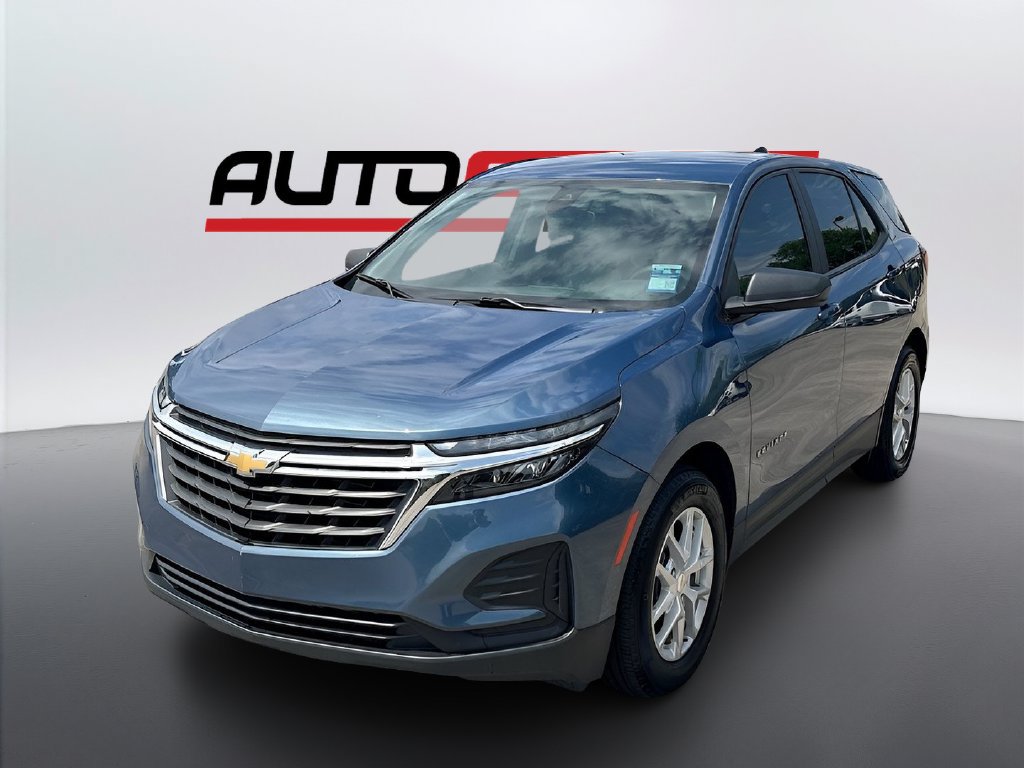 Used 2024 Chevrolet Equinox LS FWD image 3
