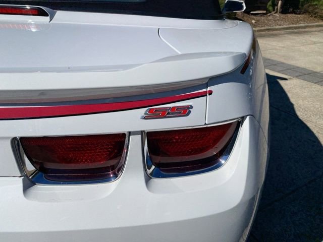 Used 2011 Chevrolet Camaro SS w/ RS Package image 17