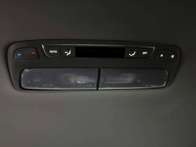 Used 2024 Kia Telluride S FWD image 19