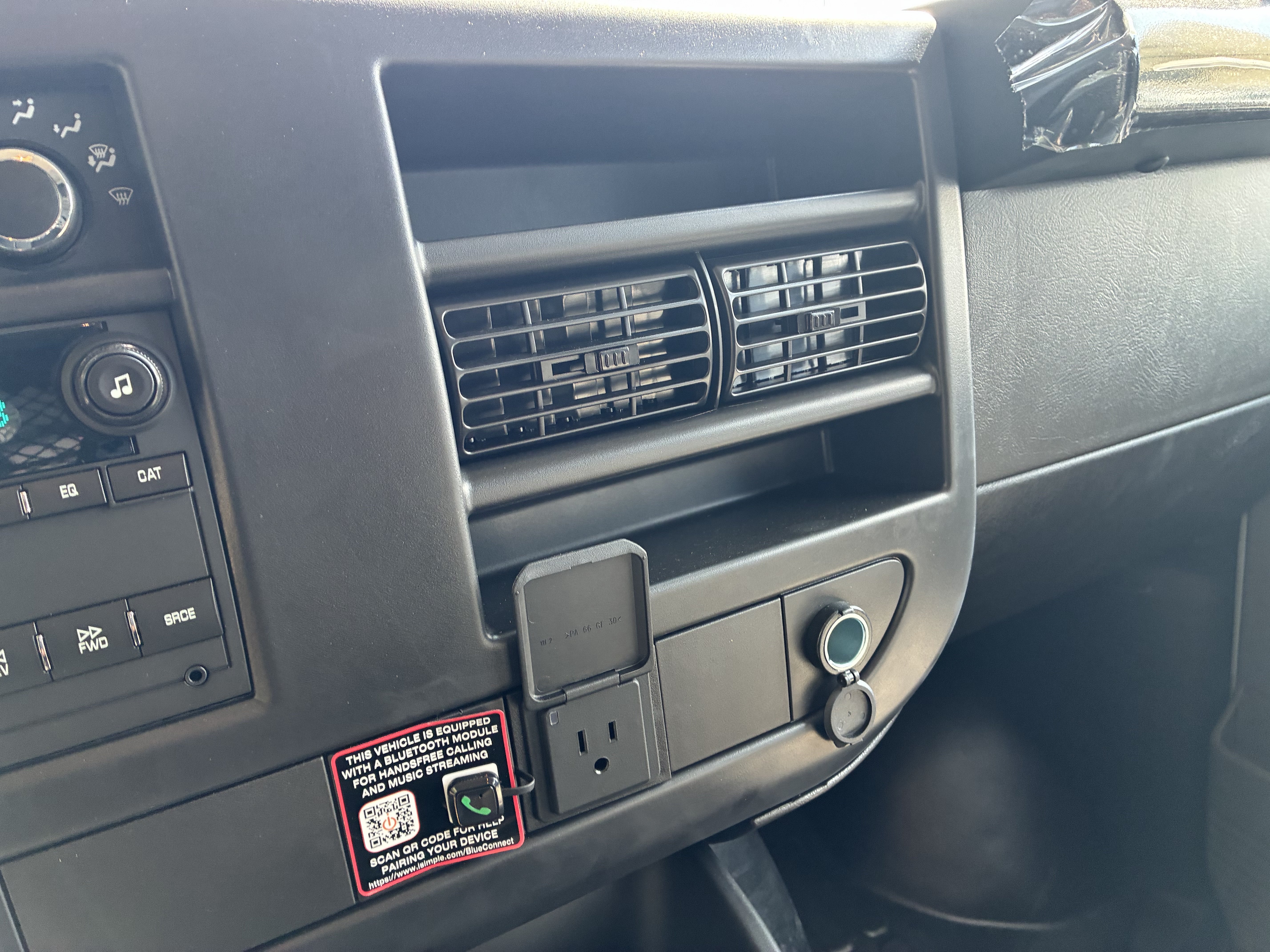 New 2026 Chevrolet Express 2500 Extended w/ Driver Convenience Package RWD image 37