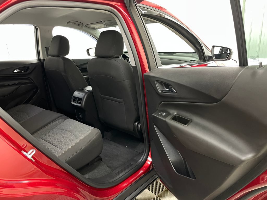 Certified 2024 Chevrolet Equinox LT FWD image 40