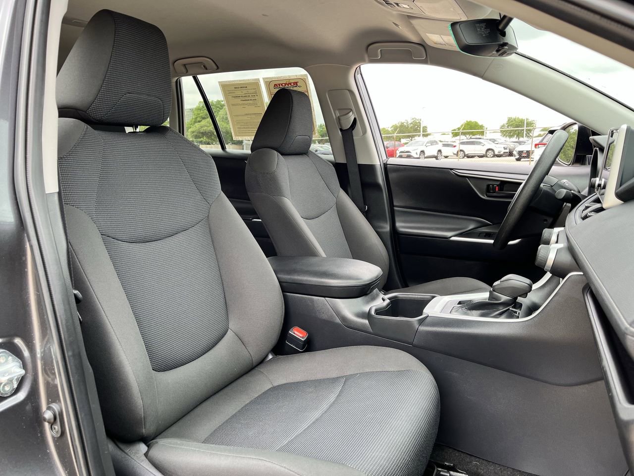 Used 2024 Toyota RAV4 LE FWD image 25