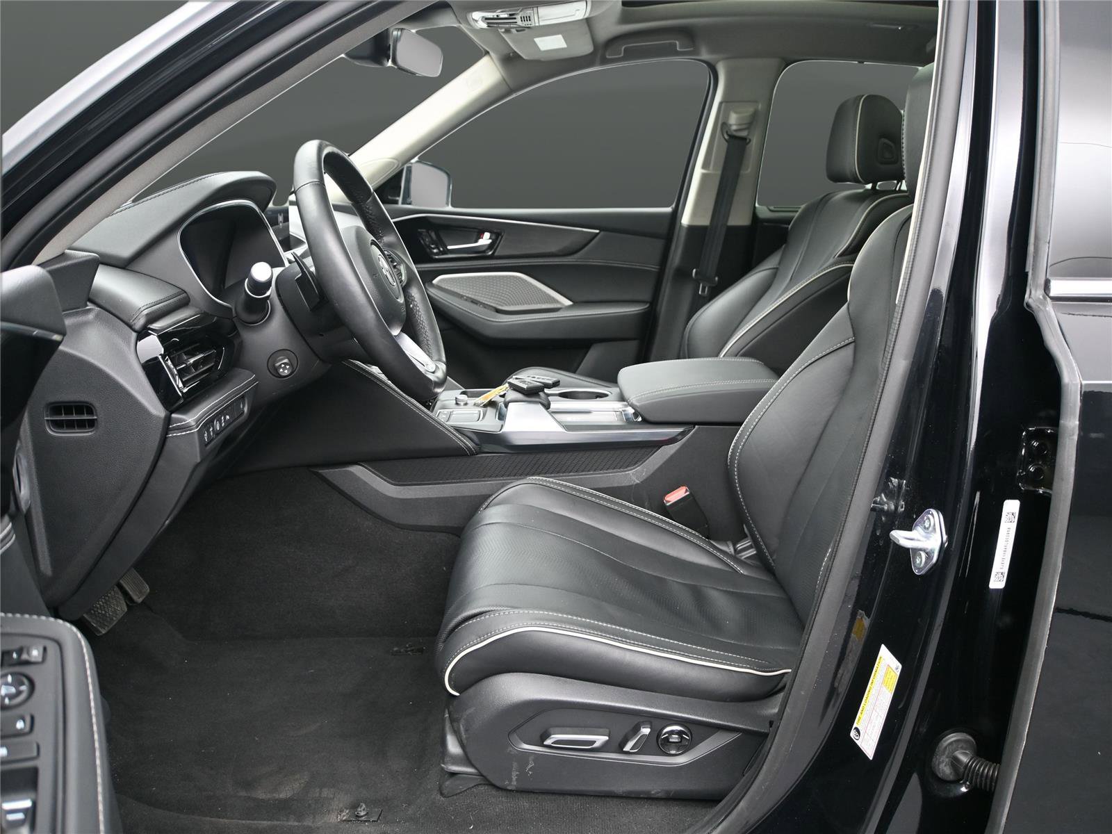 Certified 2024 Acura MDX SH-AWD w/ Advance Package image 7