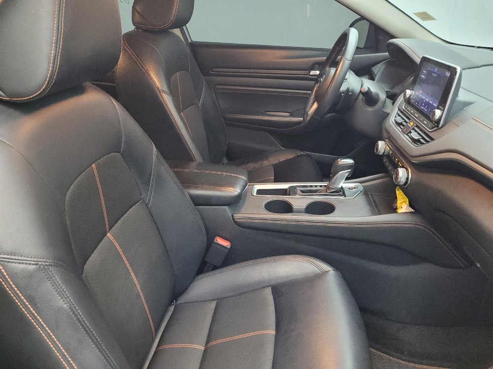 Used 2019 Nissan Altima 2.5 SR w/ SR Premium Package image 21