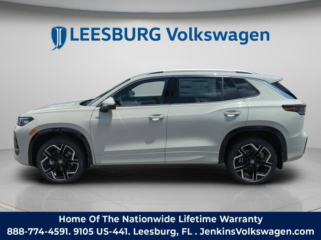 New 2026 Volkswagen Tiguan SEL R-Line AWD/4WD image 11