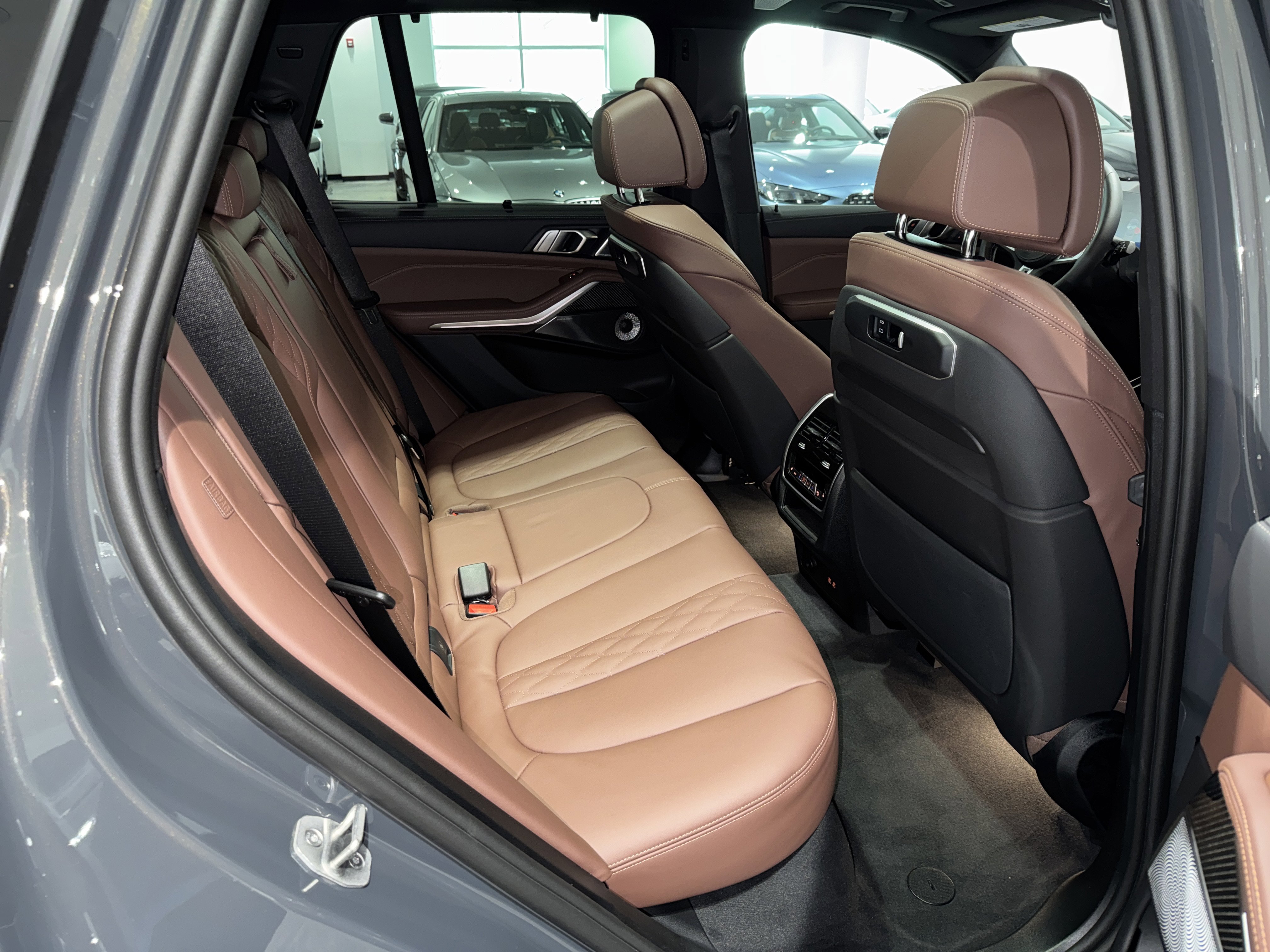 New 2026 BMW X5 M60i image 11