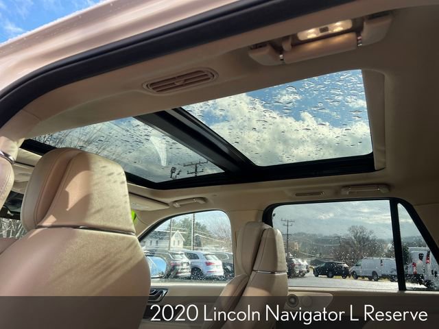 Used 2020 Lincoln Navigator L Reserve w/ Luxury Package image 28