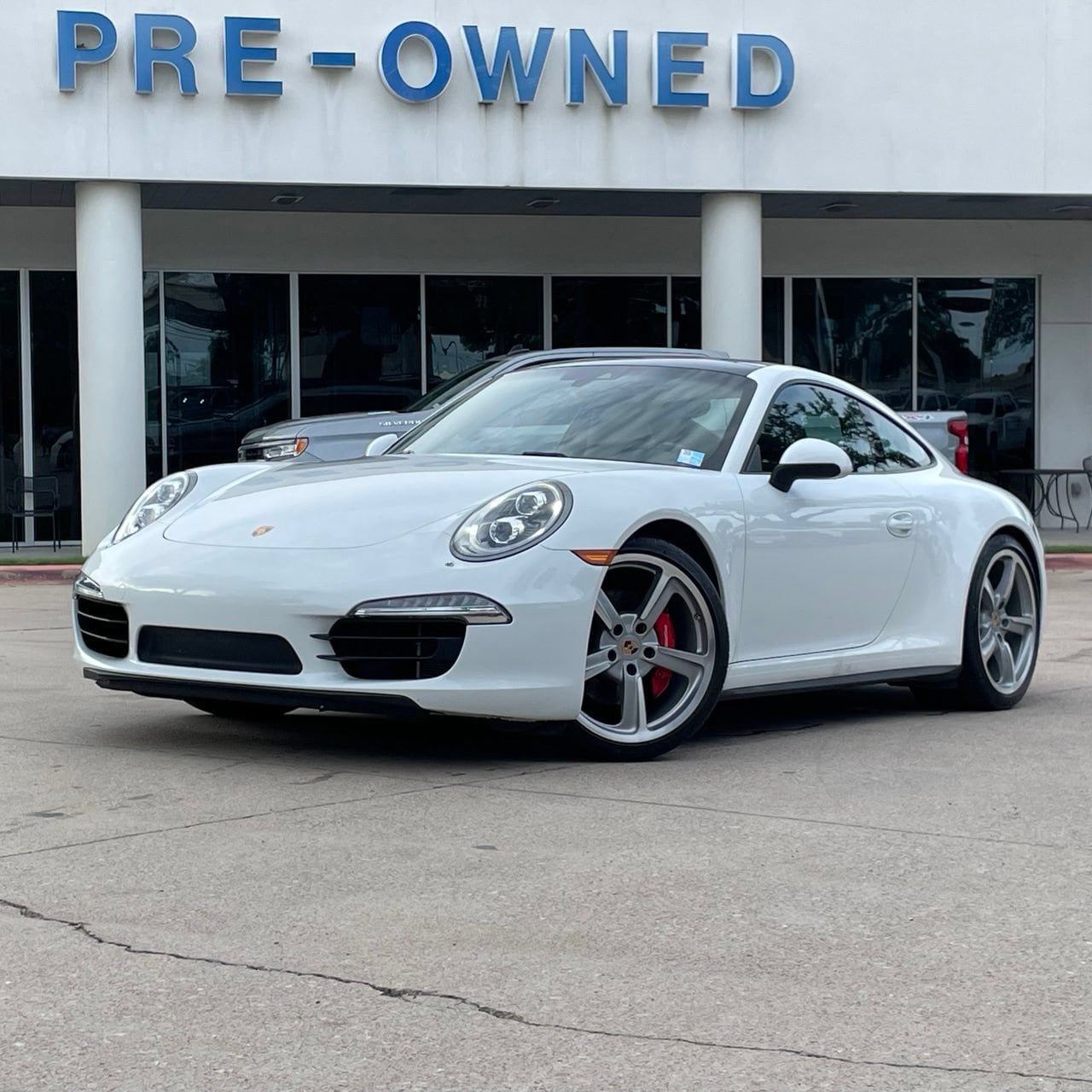 Used 2014 Porsche 911 Carrera 4S AWD/4WD image 1