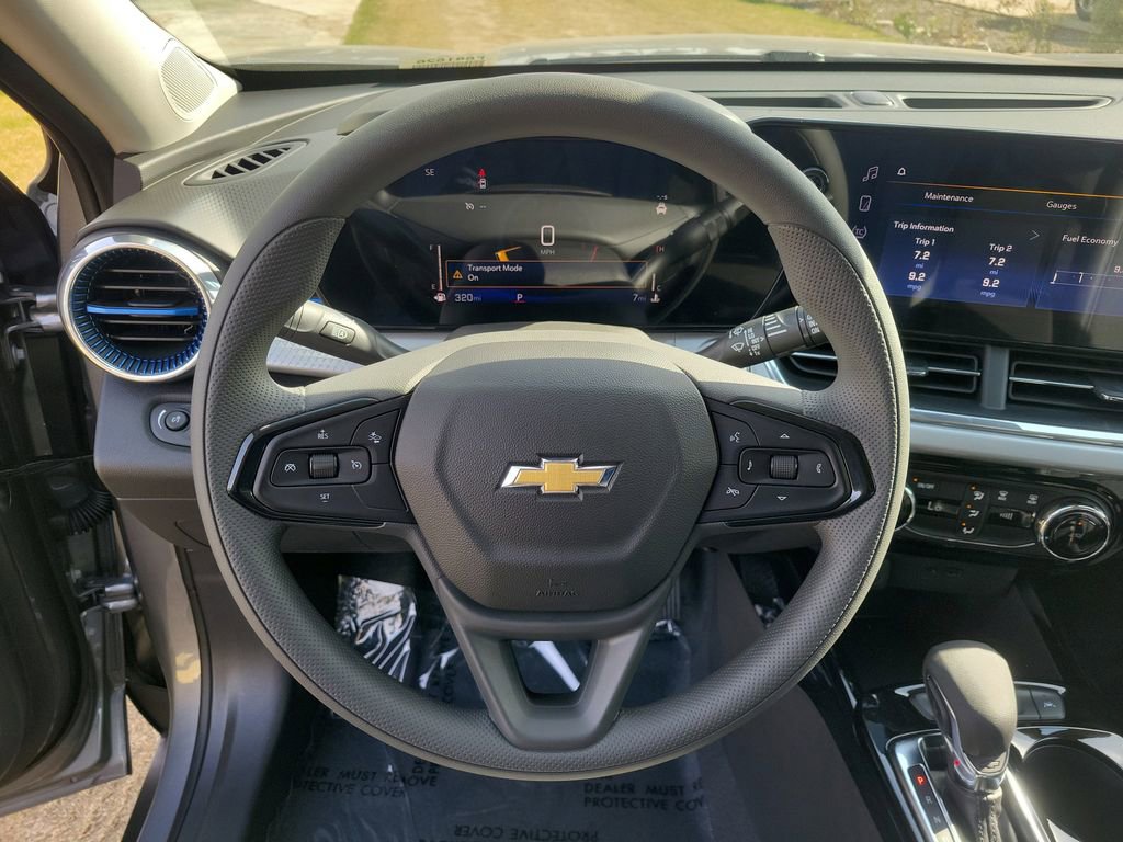 New 2026 Chevrolet Trax LT image 23