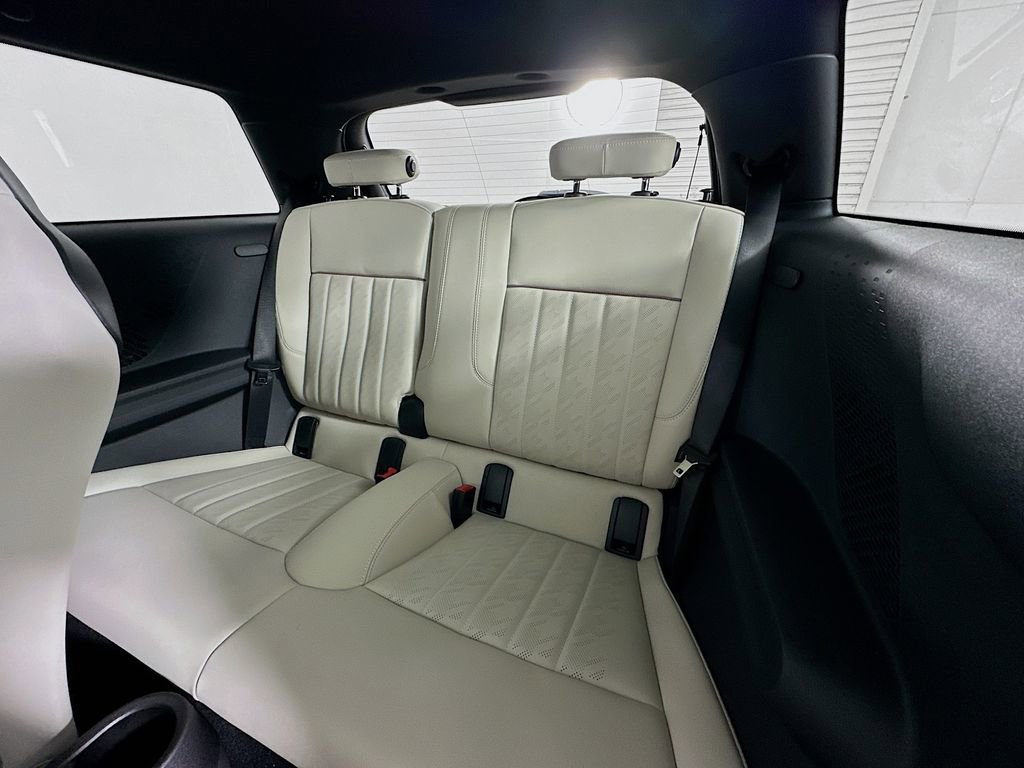 Certified 2025 MINI Cooper S image 17