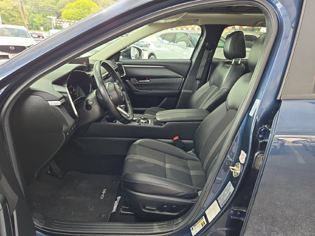 Used 2025 MAZDA CX-50 AWD 2.5 S w/ Premium Package image 9