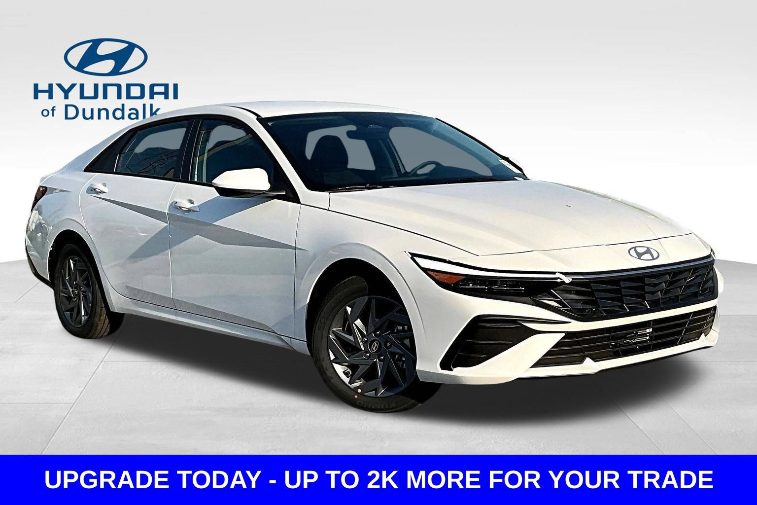 New 2026 Hyundai Elantra Hybrid FWD image 2