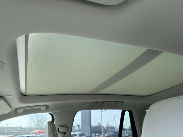 New 2026 Volvo XC90 B6 Ultra image 22