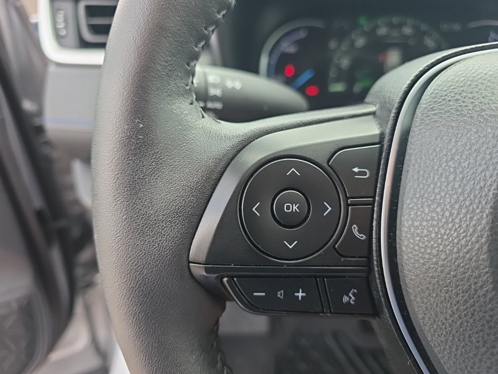 Certified 2025 Toyota RAV4 XSE w/ Weather Package AWD/4WD image 18