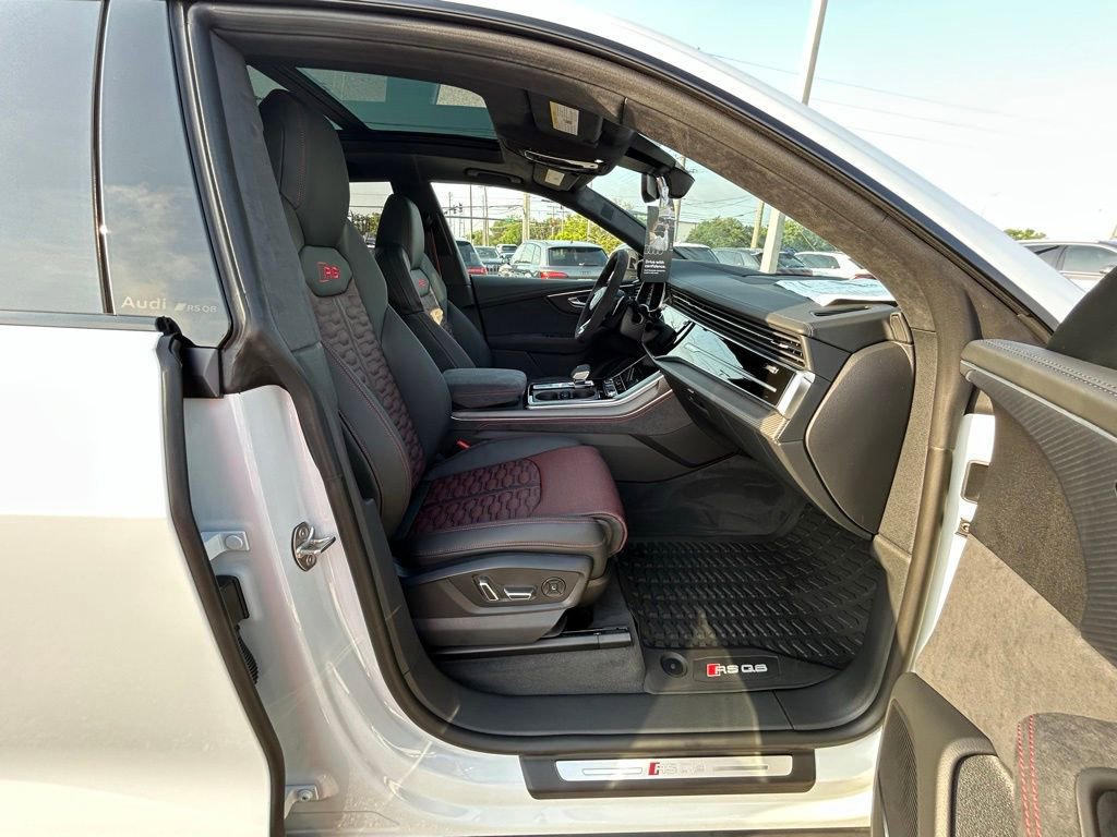 New 2026 Audi RS Q8 performance image 49