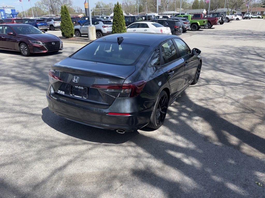 Used 2025 Honda Civic Sport image 5