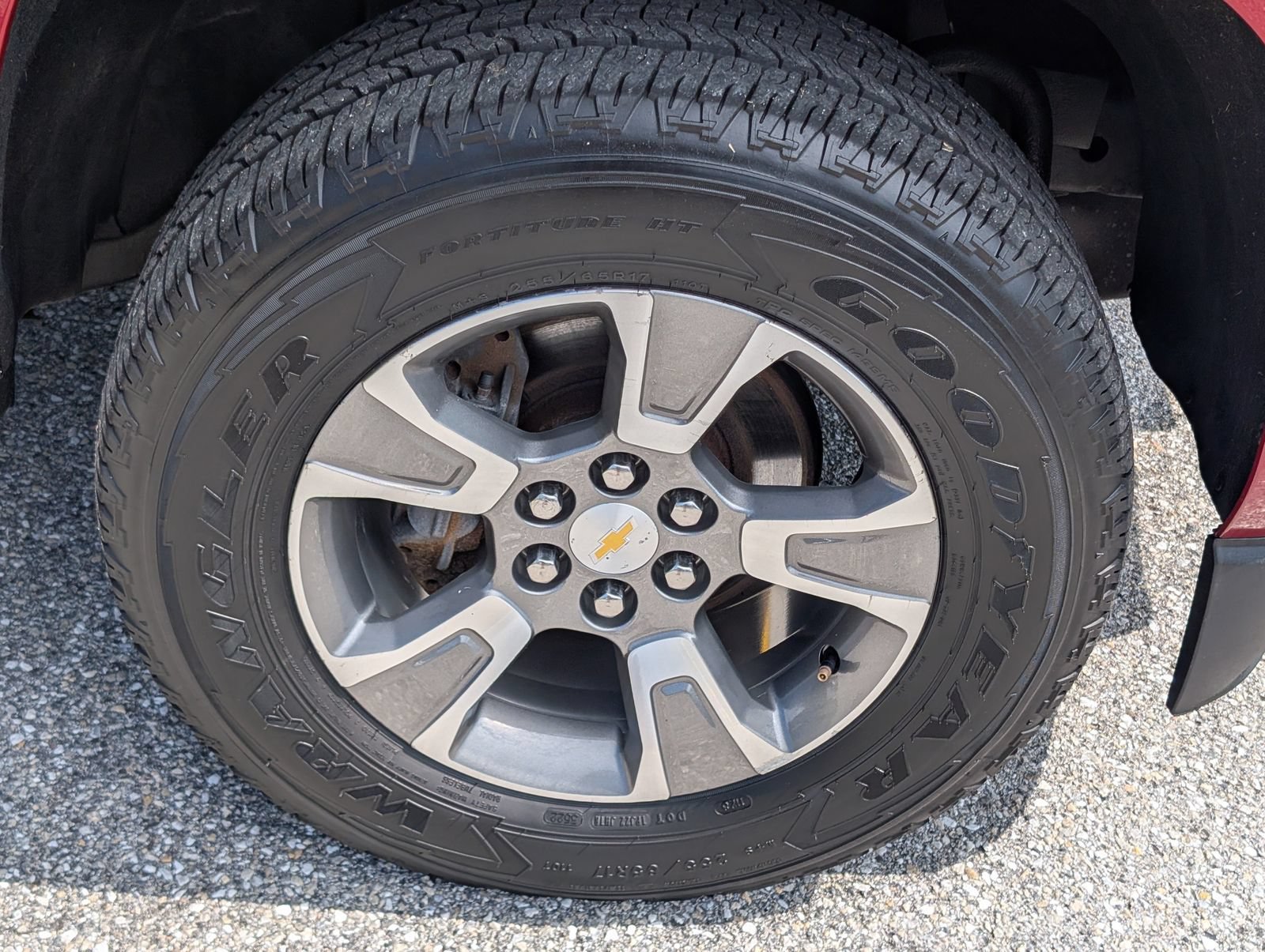 Used 2017 Chevrolet Colorado Z71 AWD/4WD image 11