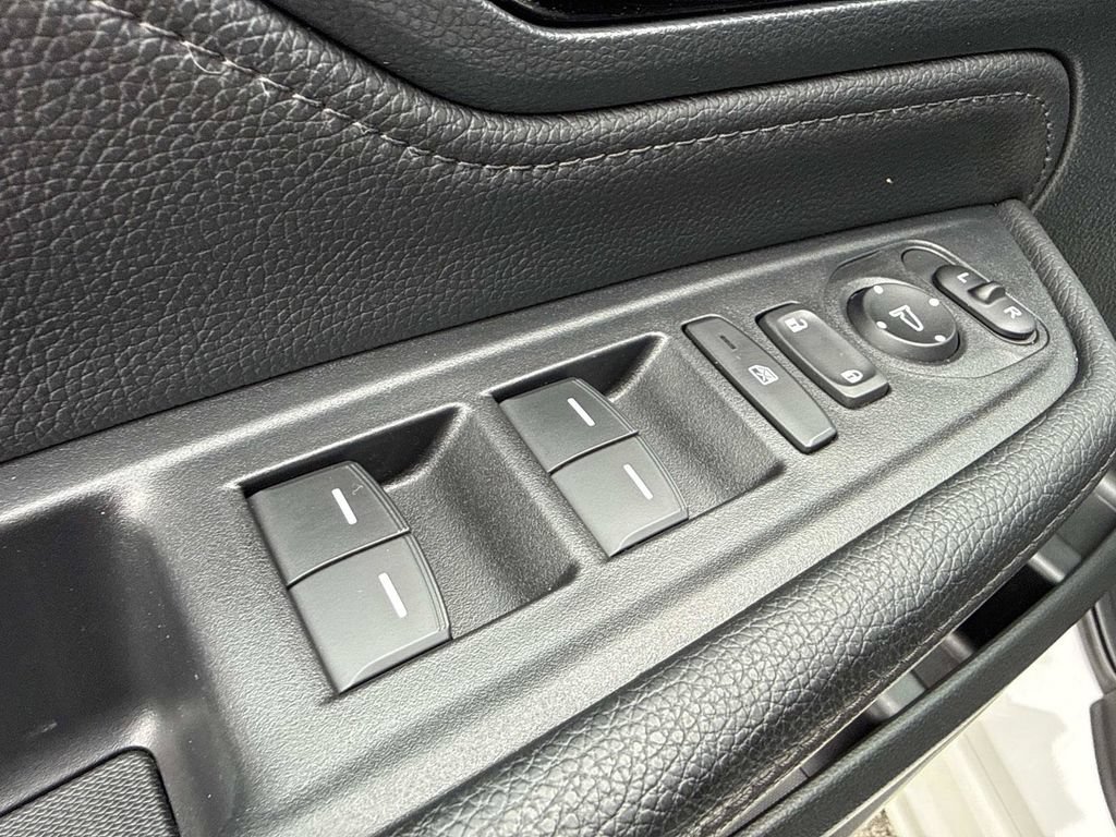 Used 2023 Honda Odyssey Touring image 21