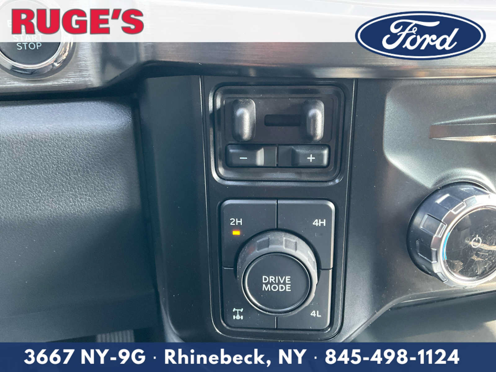 Used 2025 Ford F350 Lariat w/ Lariat Ultimate Package AWD/4WD image 24