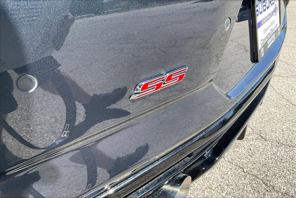 Used 2019 Chevrolet Camaro SS RWD image 26