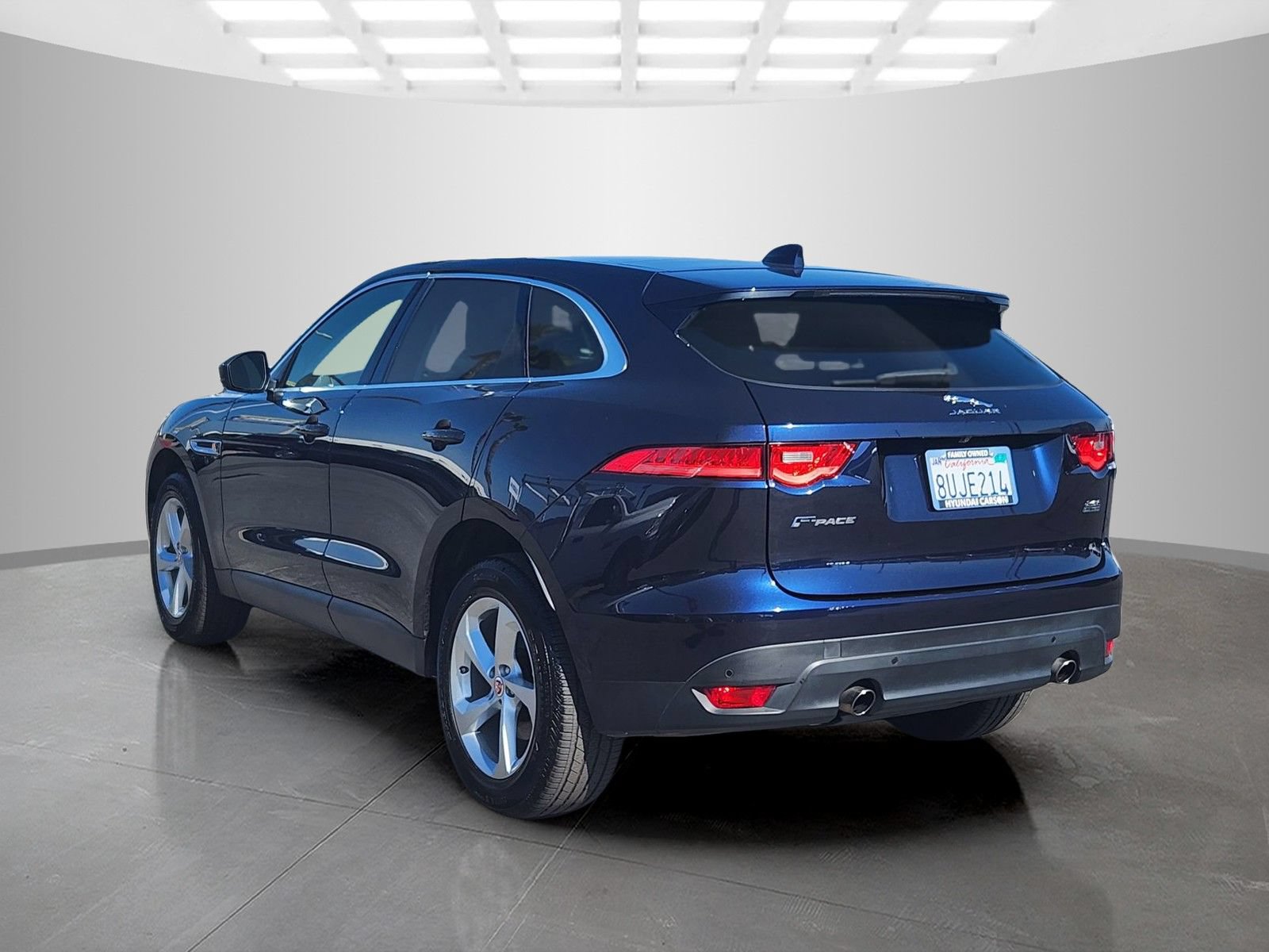 Used 2019 Jaguar F-PACE Premium AWD/4WD image 4