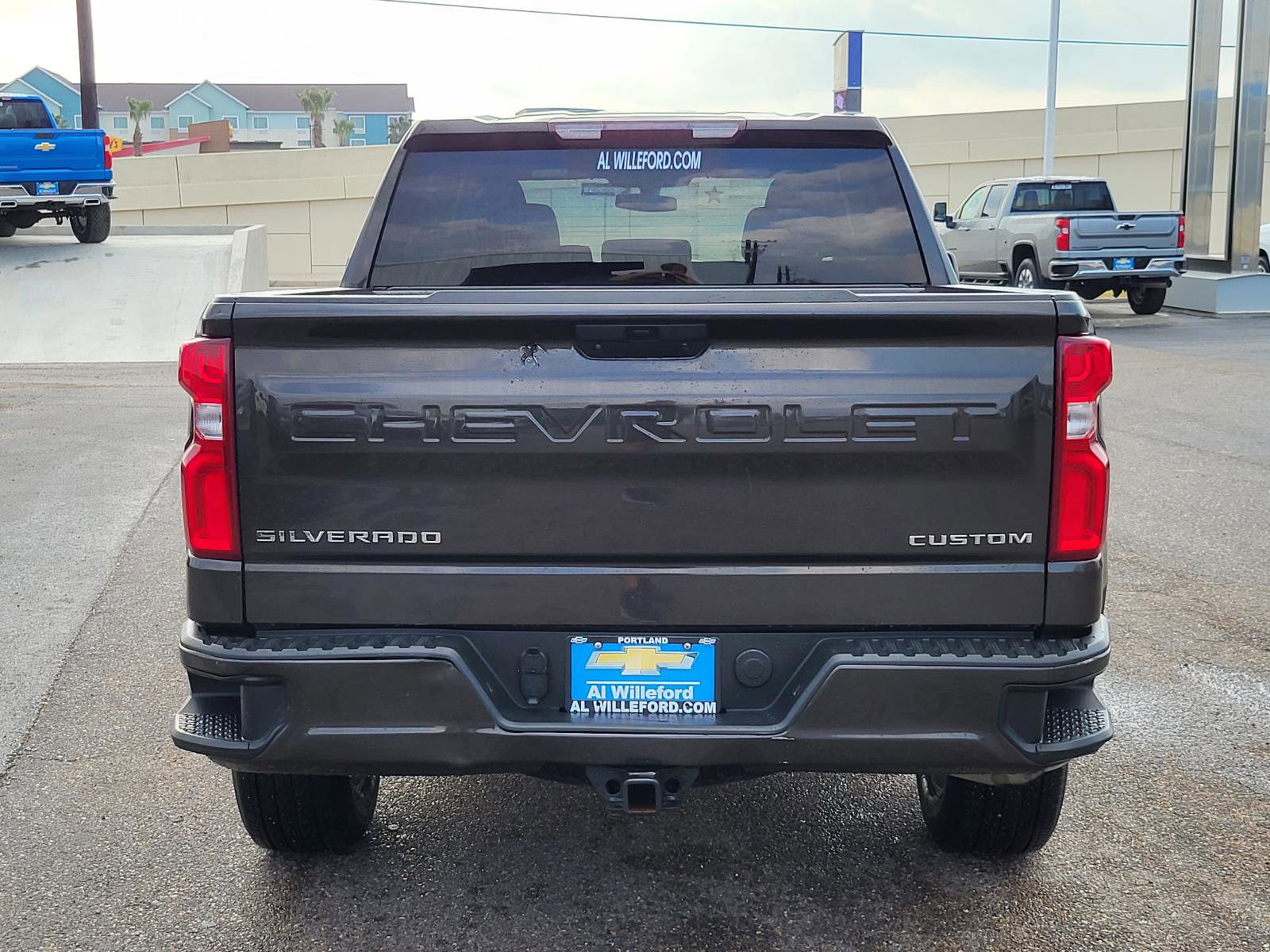 Used 2021 Chevrolet Silverado 1500 Custom image 4