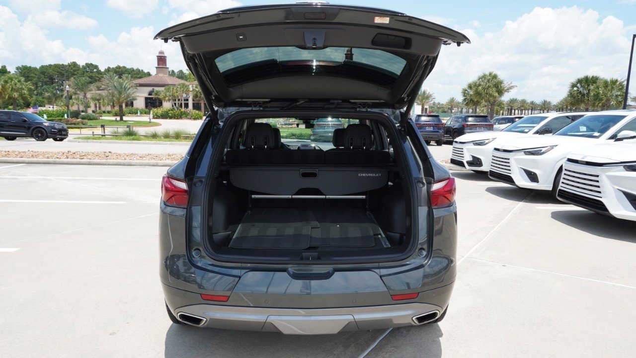 Used 2020 Chevrolet Blazer Premier w/ Driver Confidence II Package FWD image 36