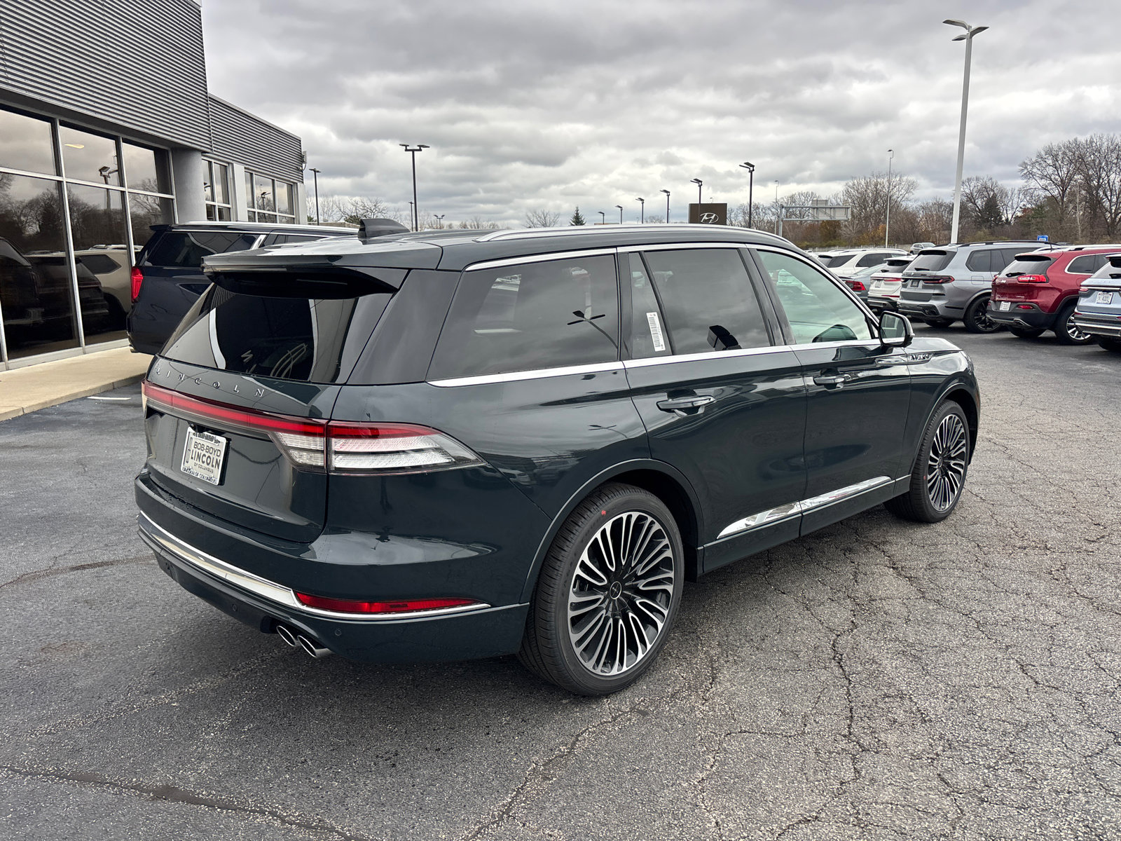 New 2026 Lincoln Aviator Black Label w/ Dynamic Handling Package image 7