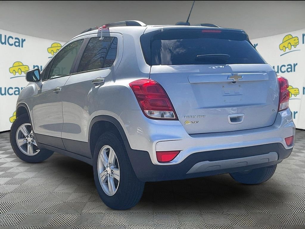 Used 2018 Chevrolet Trax LT w/ LT Convenience Package AWD/4WD image 4