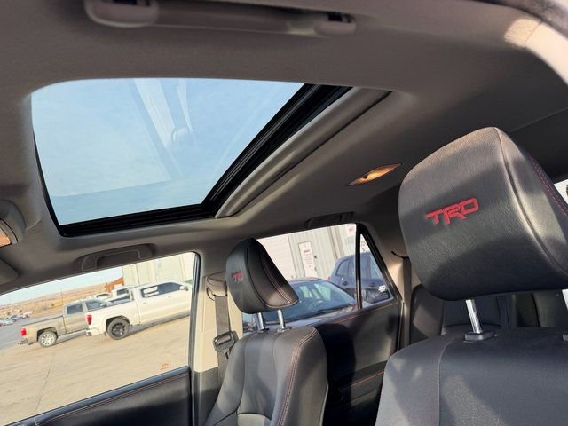 Used 2019 Toyota 4Runner TRD Off-Road Premium image 17