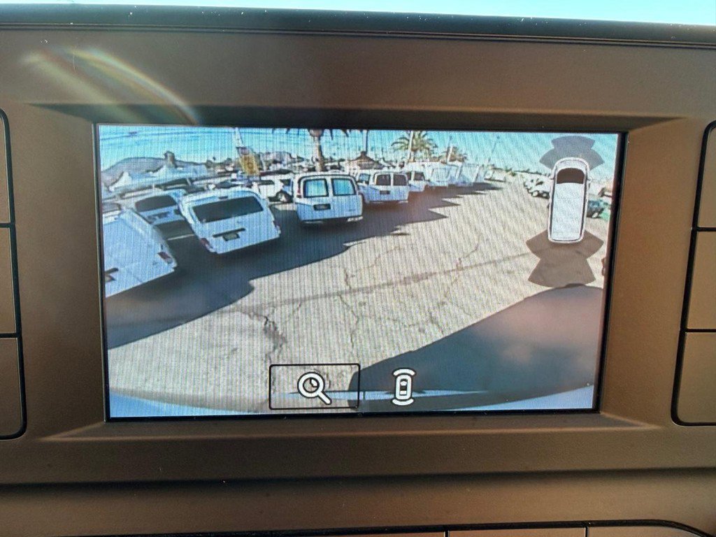 Used 2021 Ford Transit 350 XLT image 55