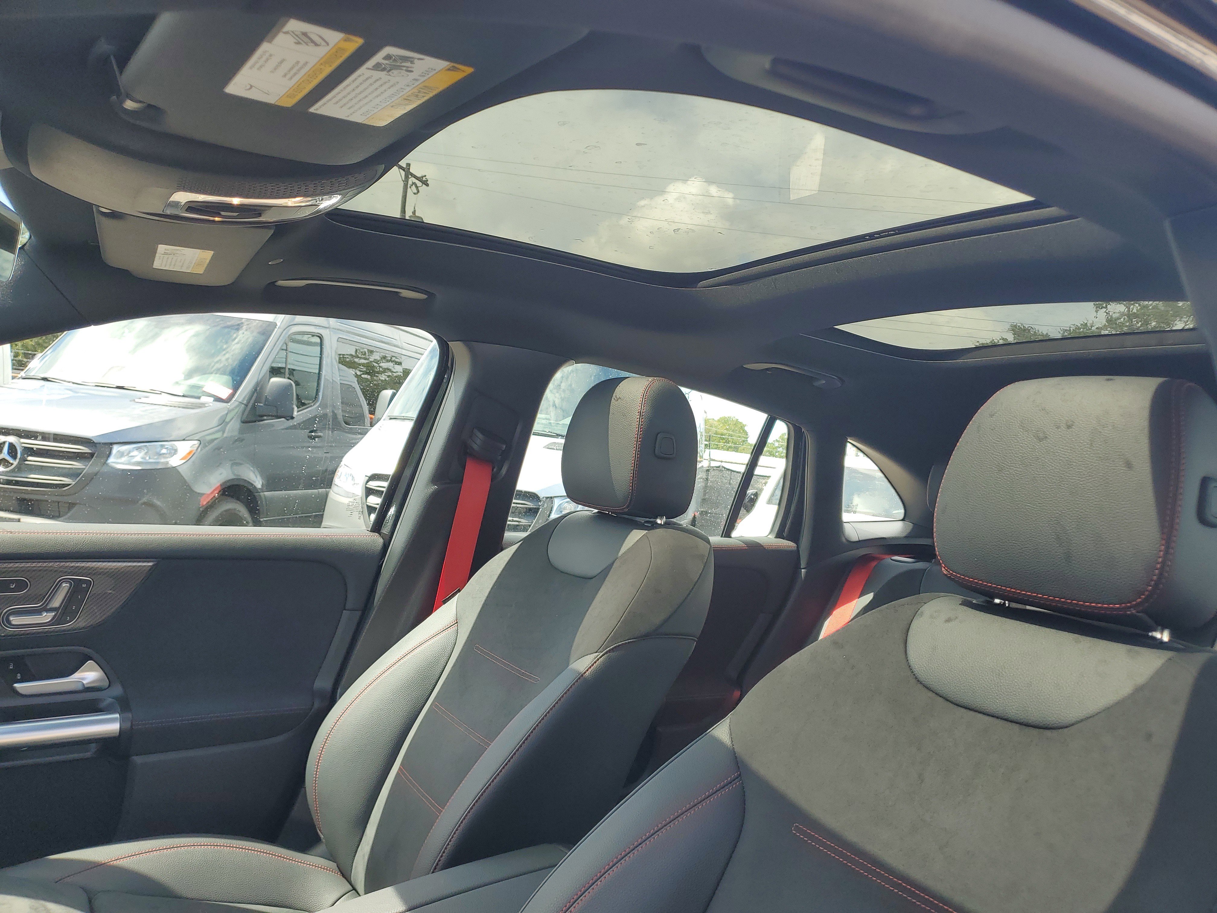 Certified 2025 Mercedes-Benz GLA 35 AMG 4MATIC image 23