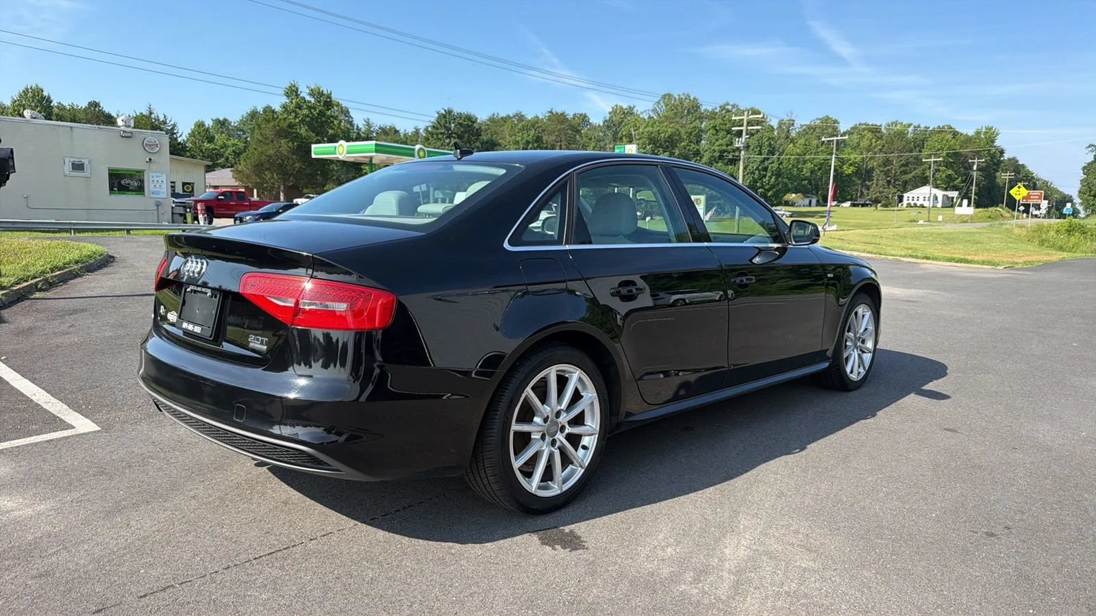 Used 2015 Audi A4 2.0T Premium w/ Audi MMI Navigation AWD/4WD image 7