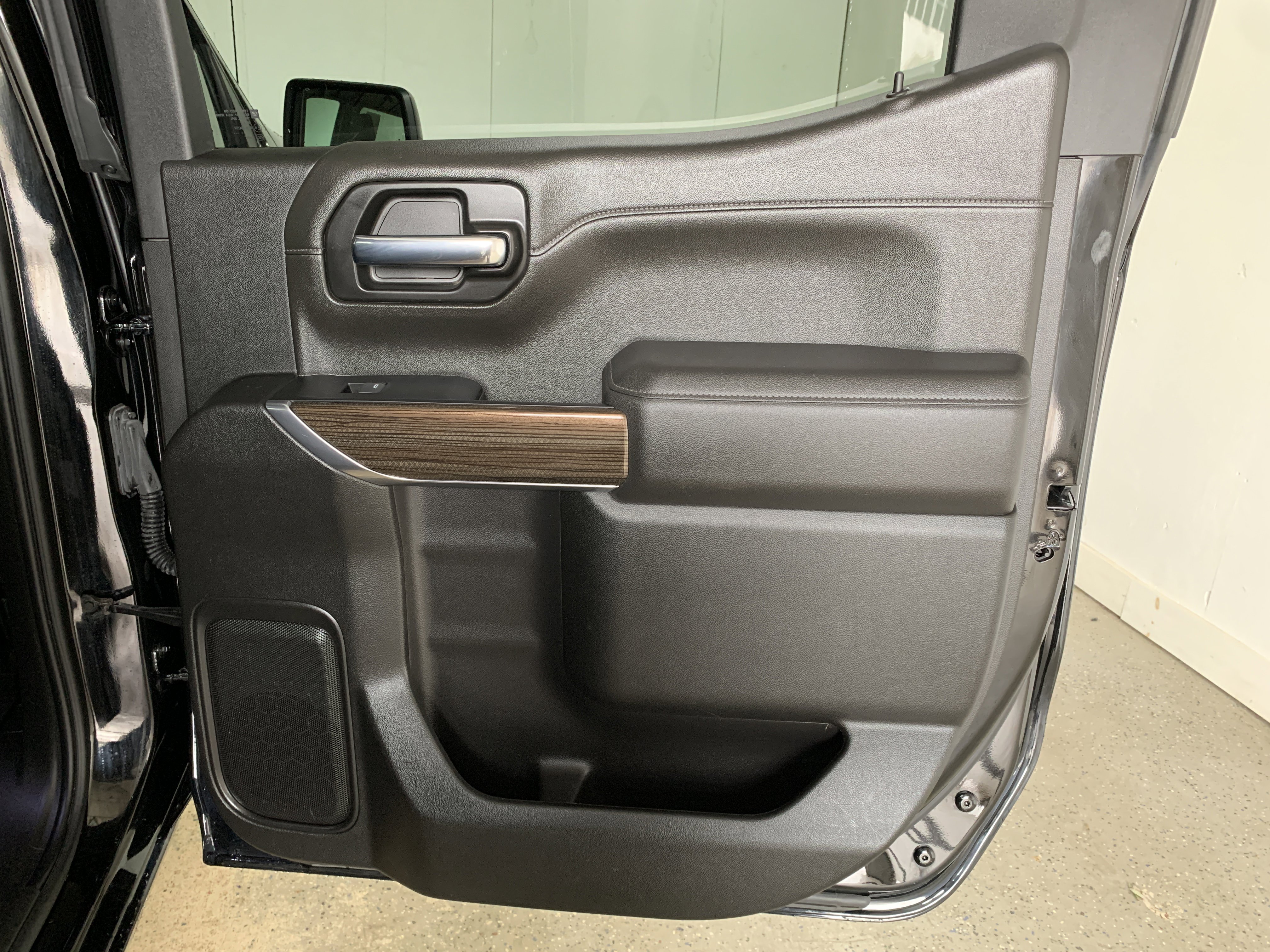 Used 2022 Chevrolet Silverado 1500 RST image 36