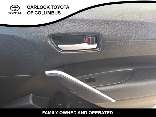 Used 2024 Toyota Corolla Cross AWD Hybrid w/ Convenience Package image 19
