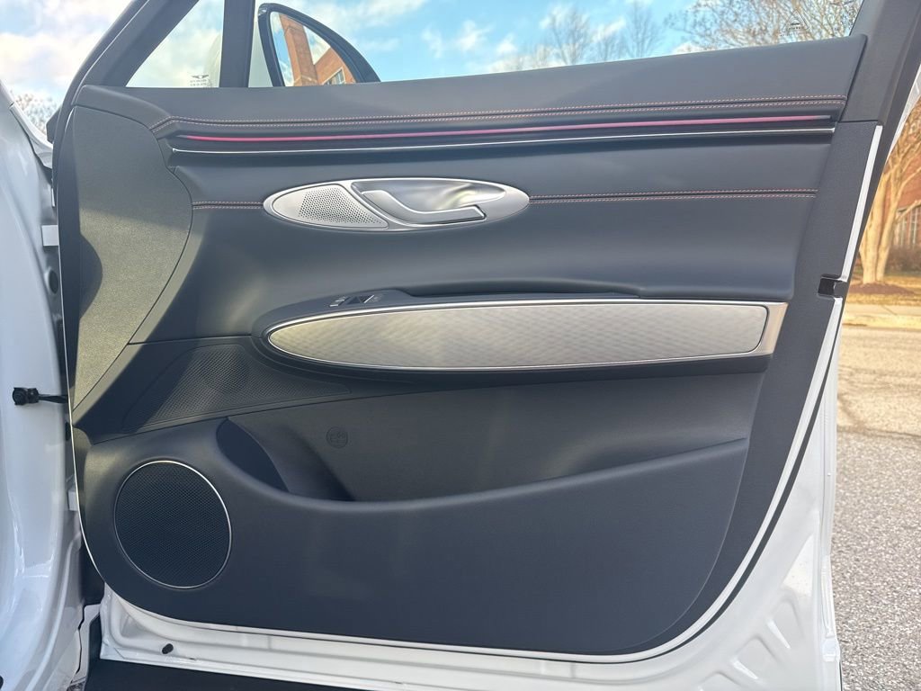 New 2026 Genesis GV70 2.5T Sport Prestige AWD/4WD image 34