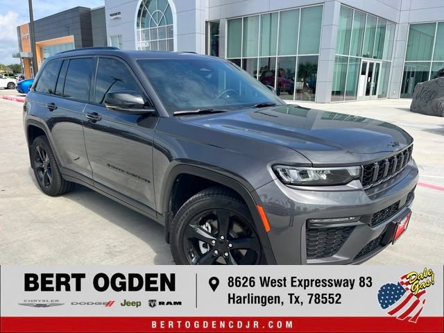 Used 2026 Jeep Grand Cherokee Limited w/ Limited Altitude Package RWD image 1