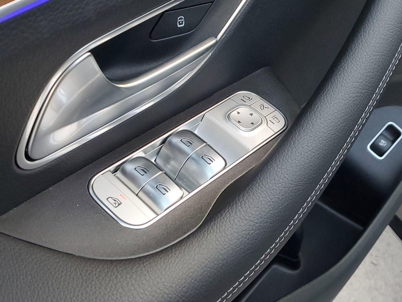 New 2025 Mercedes-Benz GLE 450 4MATIC image 18