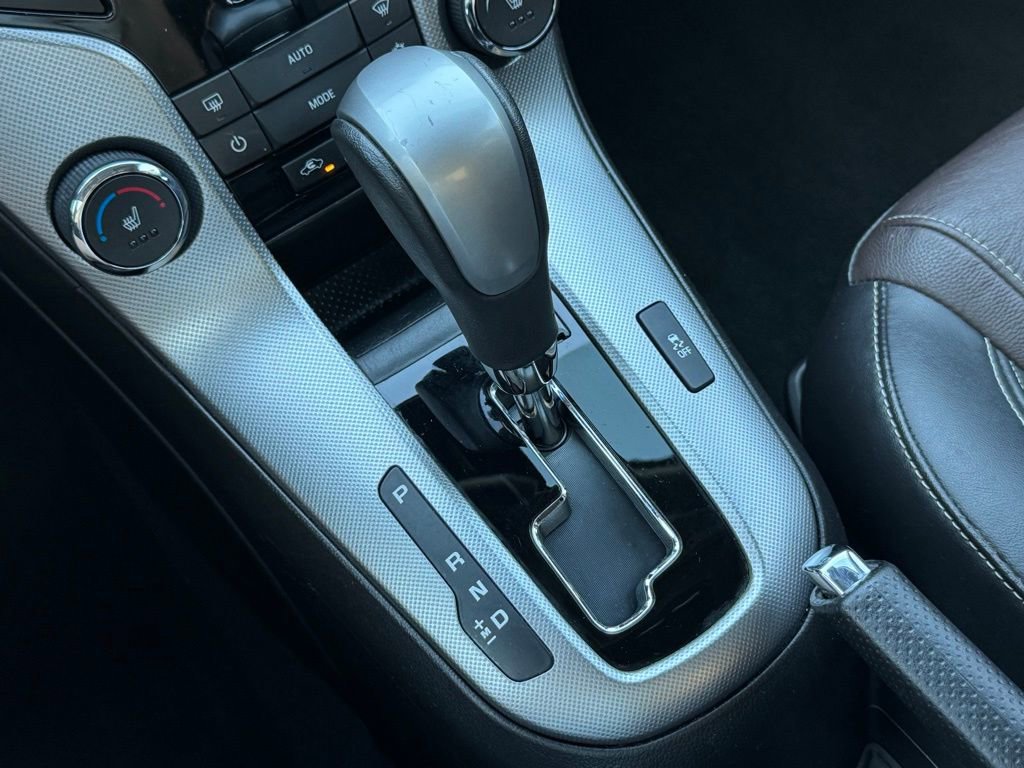 Used 2015 Chevrolet Cruze LTZ w/ Sun, Sound and Sport Package image 16