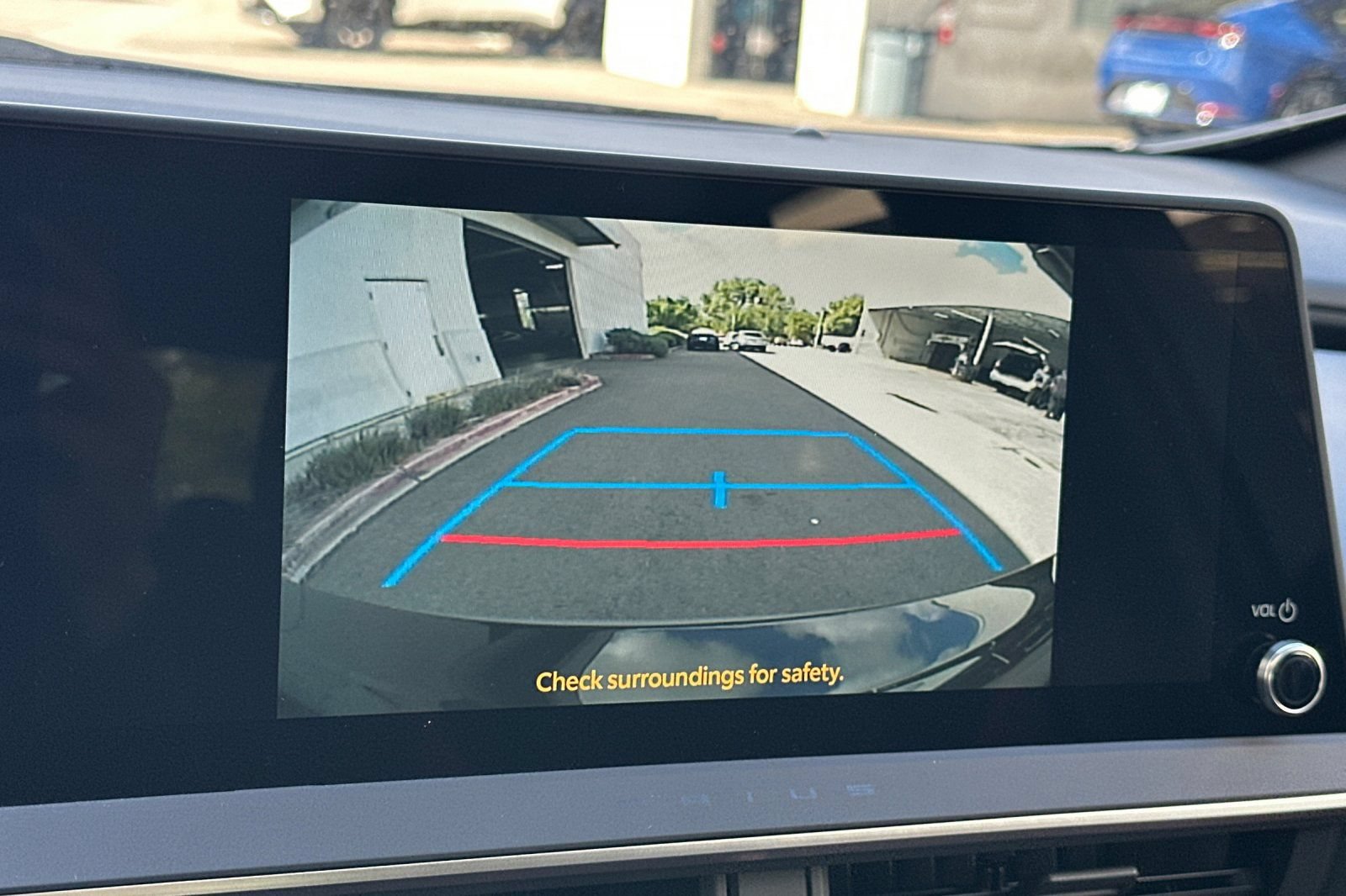 New 2026 Toyota Prius Plug-In Hybrid FWD image 21