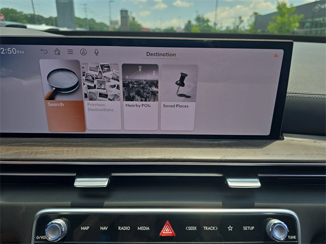 Used 2025 Genesis GV80 2.5T Advanced image 18