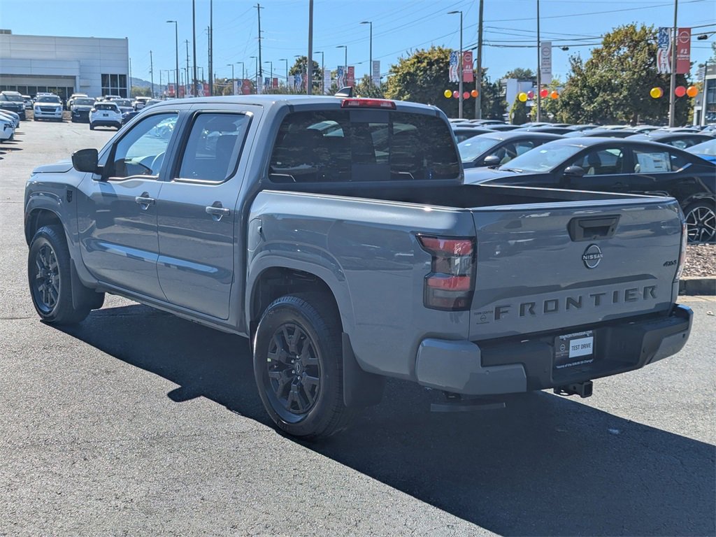 New 2026 Nissan Frontier SV image 5